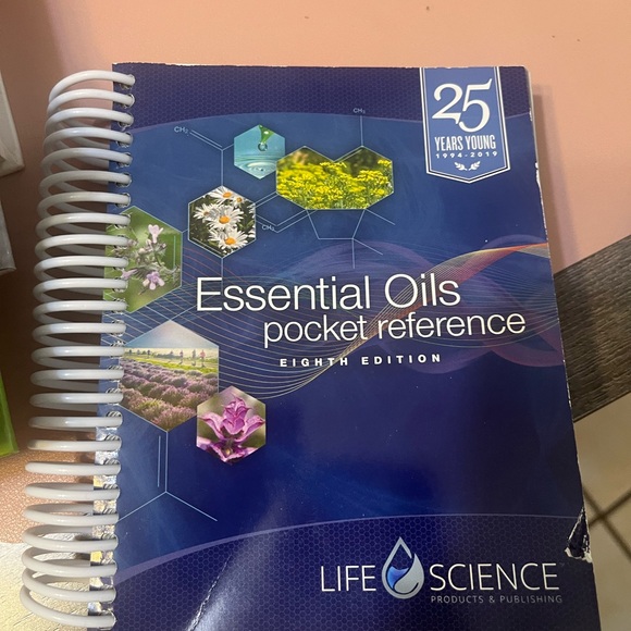 The Essential Life Book - Picture 3 of 3